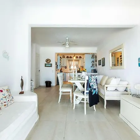 Mykonos Coastal Retreat - Giovanna's Beachfront Escape With Jacuzzi Holiday home Mykonos Town
